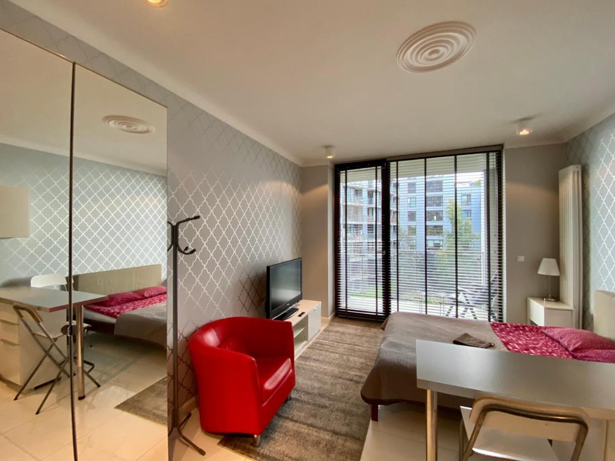 Studio Flat Triton Park وارسو المظهر الخارجي الصورة