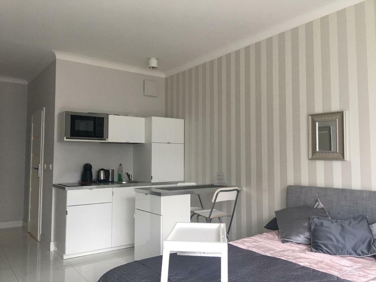 Studio Flat Triton Park وارسو المظهر الخارجي الصورة
